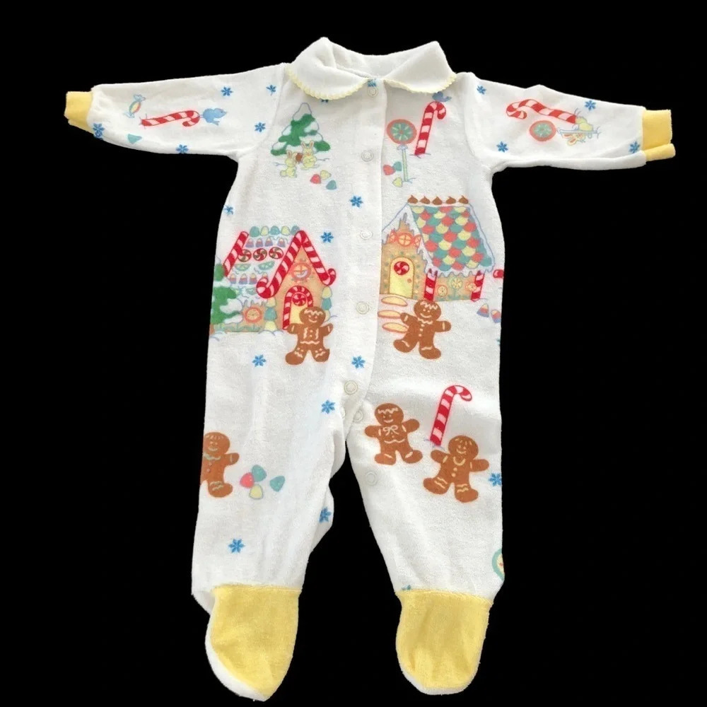 Vintage Carters Baby 12-17 lbs medium Terry sleeper Gingerbread House Candy Cane